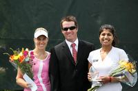 Doubles Finalists Dianne Hollands (NZL), Shikah Uberol (India) and Sebastien Glinzler.